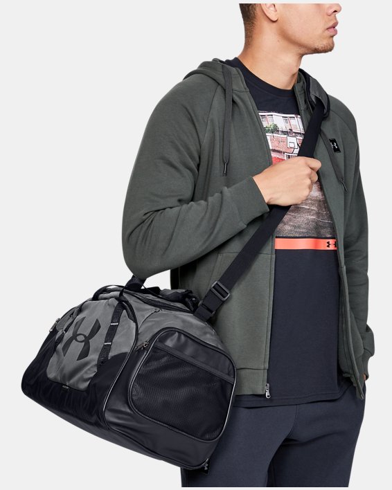กระเป๋า Duffle ขนาดเล็ก UA Undeniable 3.0 สำหรับผู้ชาย in Gray image number 5